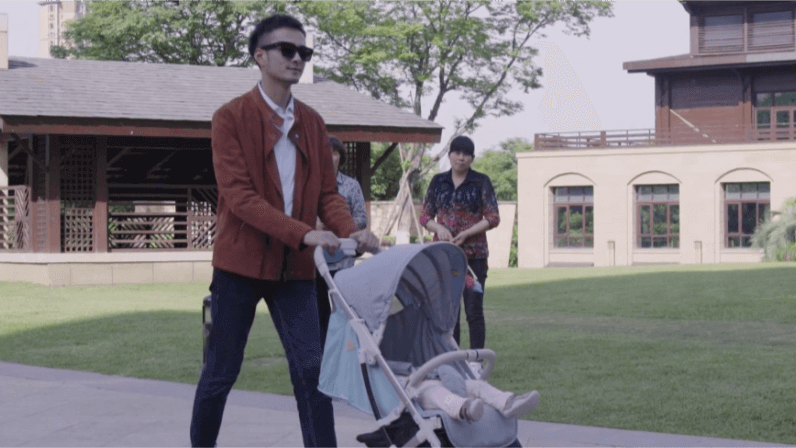 babycare兒童推車(chē)：炫父曬娃